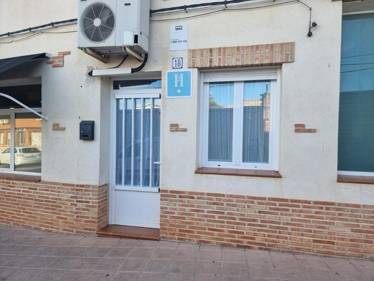 Hostal Casa Fran La Pueblanueva Exterior photo